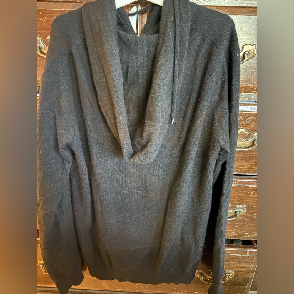 Qi Cashmere Black Zip-Up Hoodie - Size Medium - Men’s - Picture 2 of 4